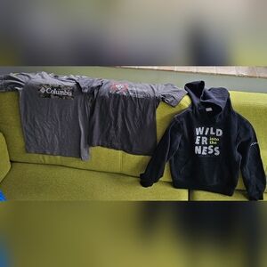 4 items bundle Columbia 2 small shirts kids and xsmall hoodie And Shorts